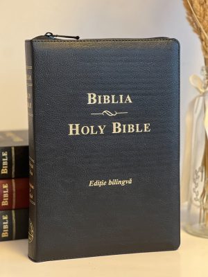 Biblie mare, bilingvă română-engleză, neagra, cu fermoar