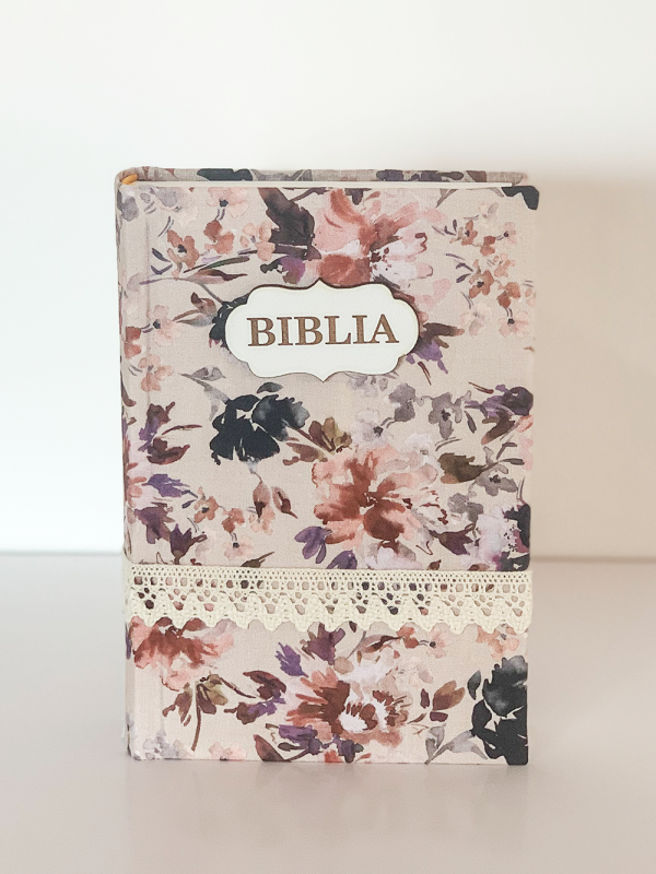 Biblie handmade  053 - floral crem